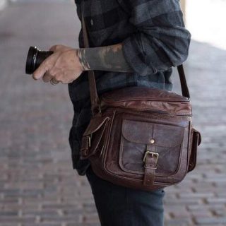 https://www.nadriexporters.com/wp-content/uploads/2021/01/Leather_Camera_Bag-320x320.jpg