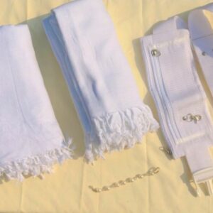 https://www.nadriexporters.com/wp-content/uploads/2021/02/MENS-COTTON-IHRAM-SET-WAIST-BELT-TAWAF-TASBIH-ARAB-10-rotated-300x300.jpg