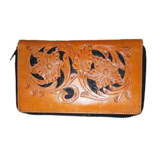 https://www.nadriexporters.com/wp-content/uploads/2021/02/WC-16-LADIES-LEATHER-CLUTCH-HAND-ENGRAVED-320x320.jpg